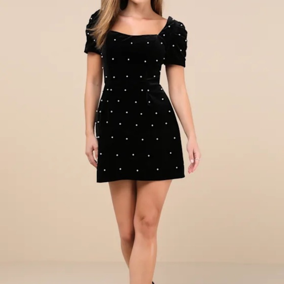 Lulus Luxe Possibilities Black Velvet Pearl Mini Dress - Size M - Picture 2 of 4